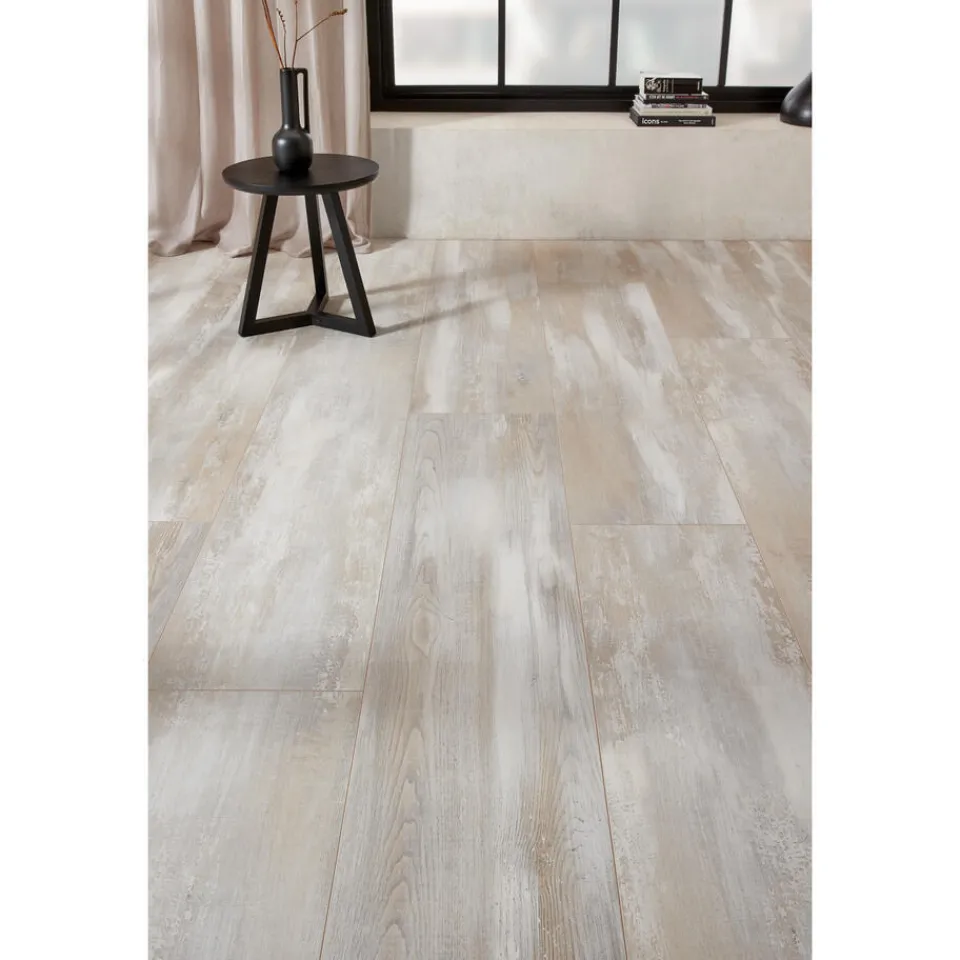 Kwantum Inbetween Bryan